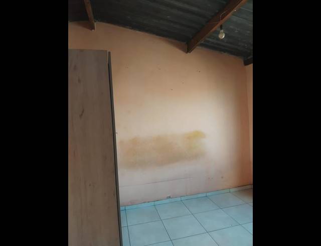 2 BEDROOM HOUSE FOR SALE IN PALM RIDGE